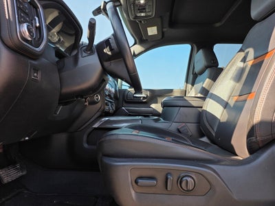 2023 GMC Sierra 2500HD AT4