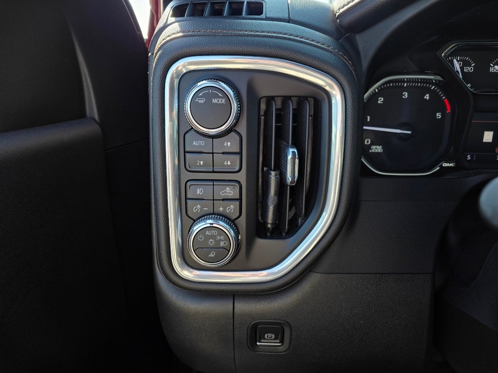 2023 GMC Sierra 2500HD AT4