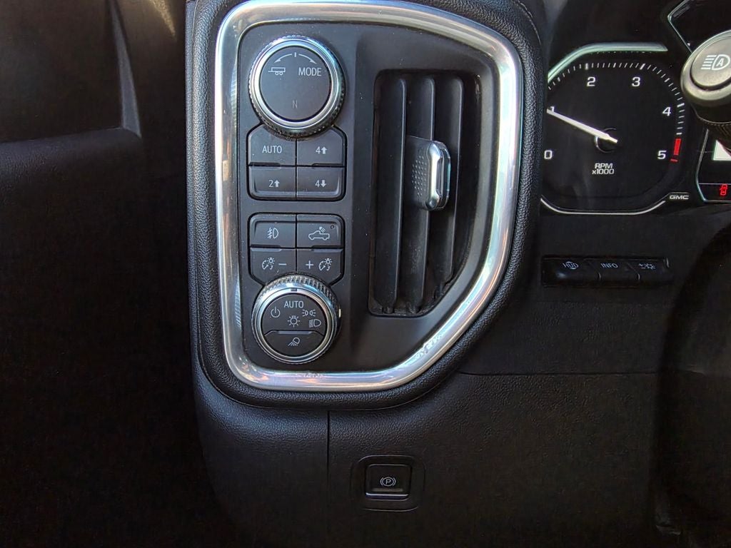 2023 GMC Sierra 2500HD Denali