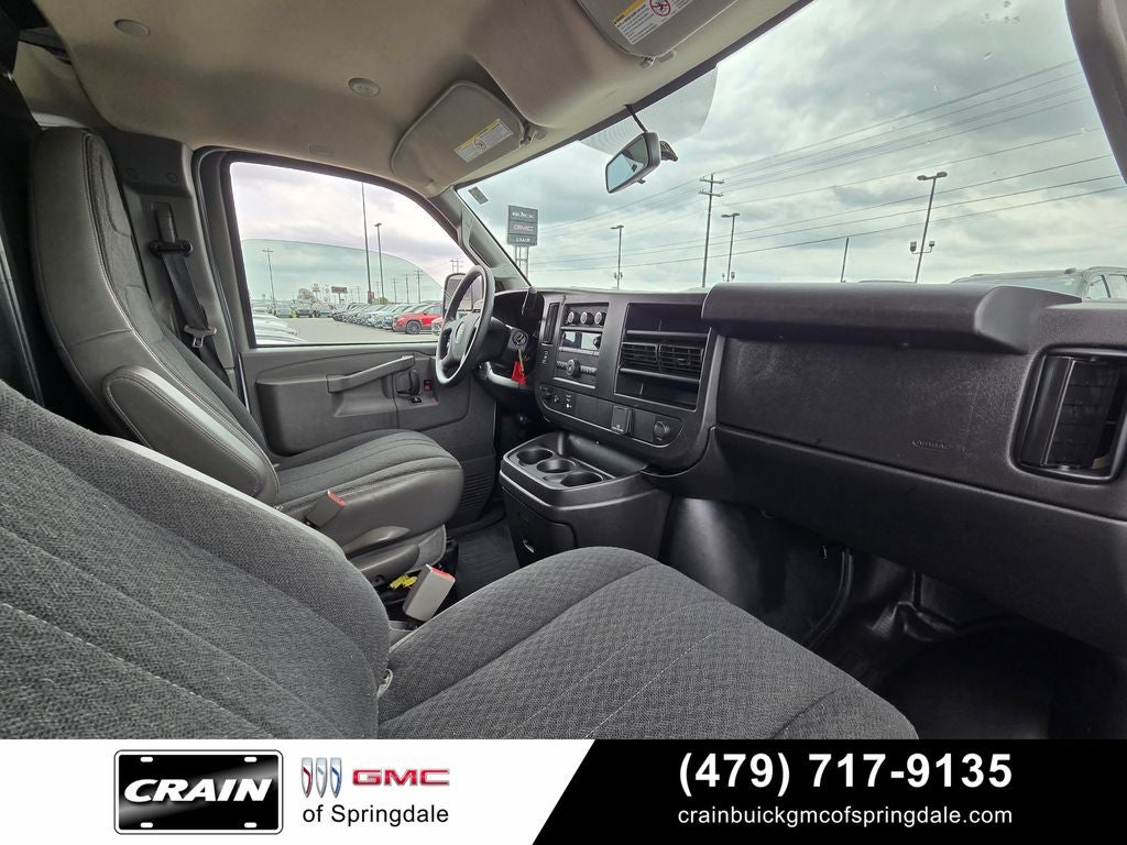 2024 GMC Savana 2500 Work Van