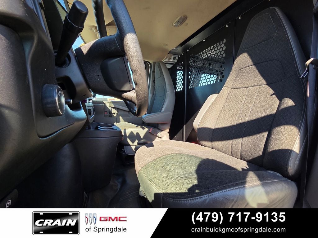 2023 GMC Savana 2500 Work Van CARGO VAN LOW MILES