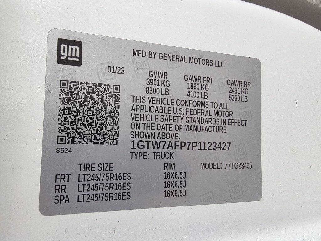 2023 GMC Savana 2500 Work Van