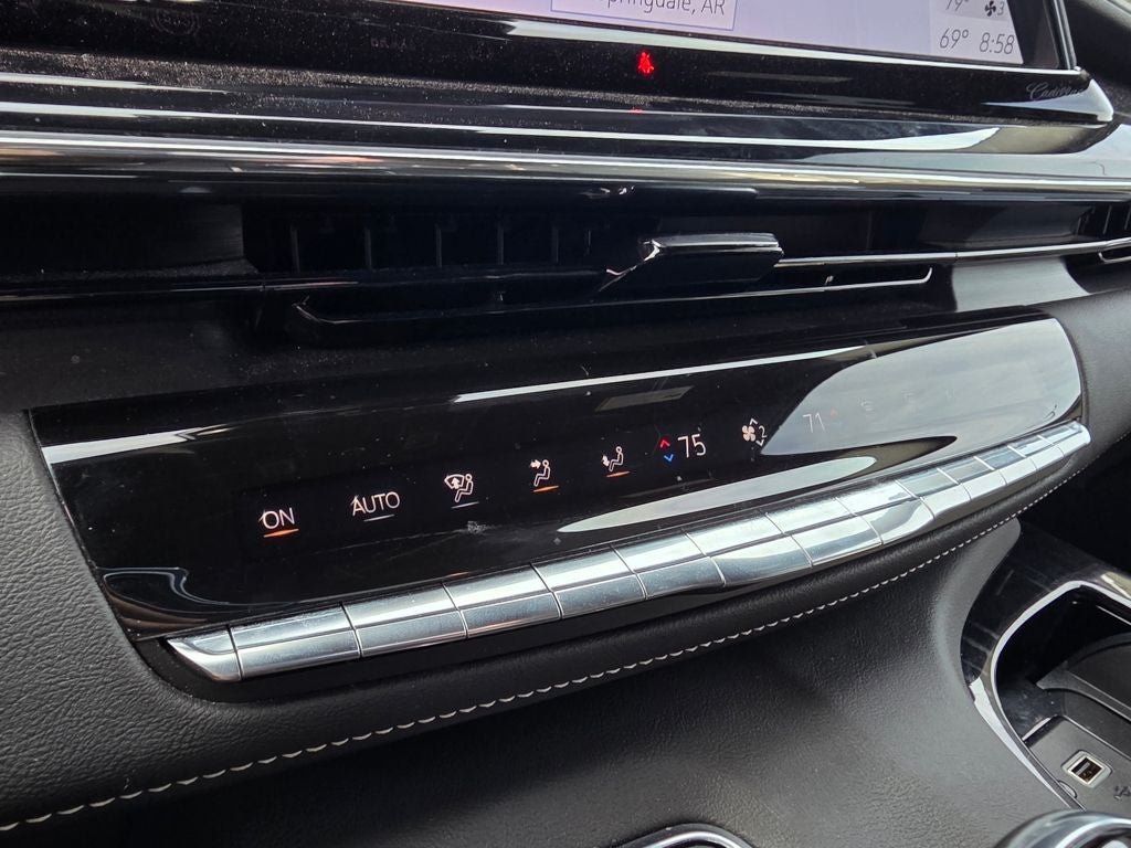 2024 Cadillac Escalade Sport