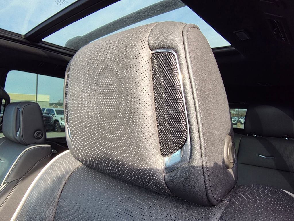 2024 Cadillac Escalade Sport