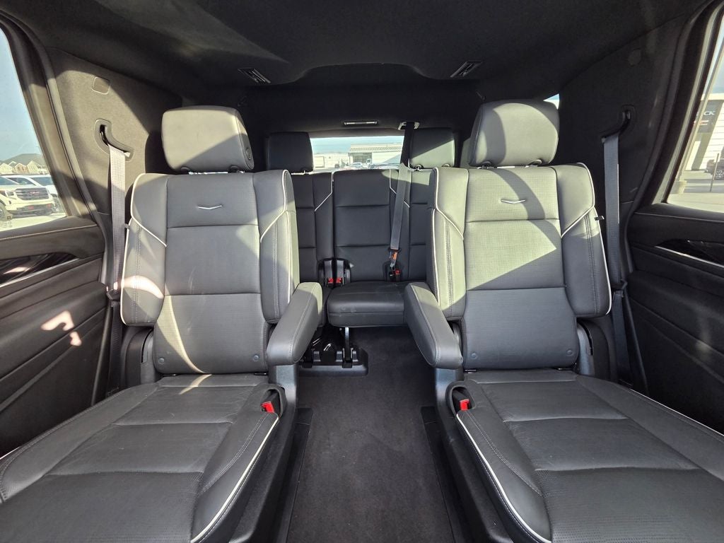 2024 Cadillac Escalade Sport