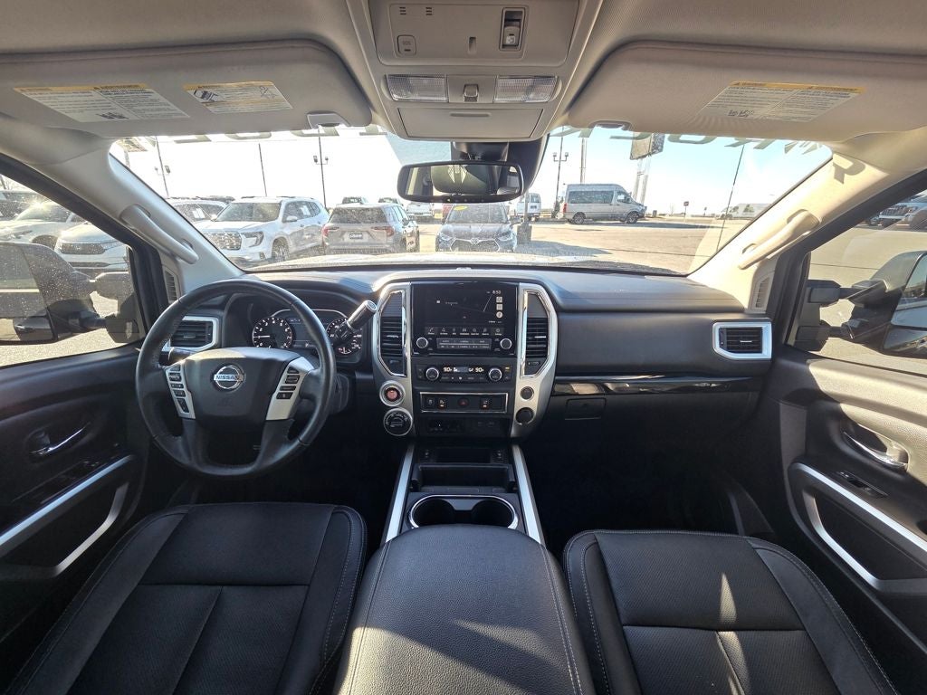 2021 Nissan Titan SV