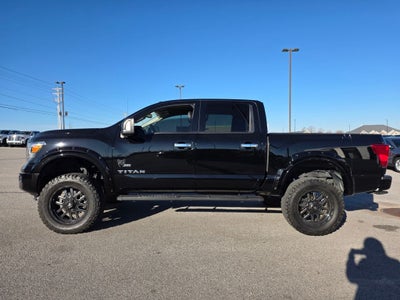 2021 Nissan Titan SV
