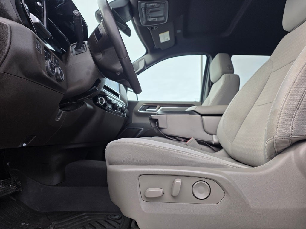 2023 Chevrolet Silverado 1500 LT LT1