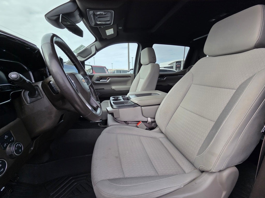 2023 Chevrolet Silverado 1500 LT LT1