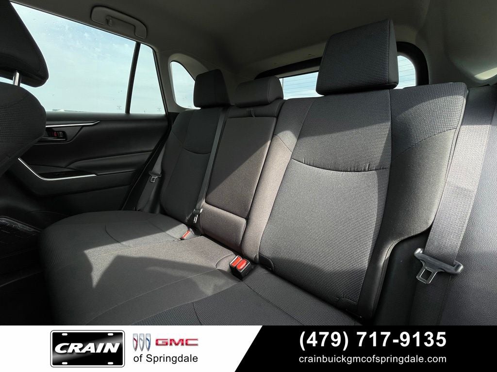 2024 Toyota RAV4 LE