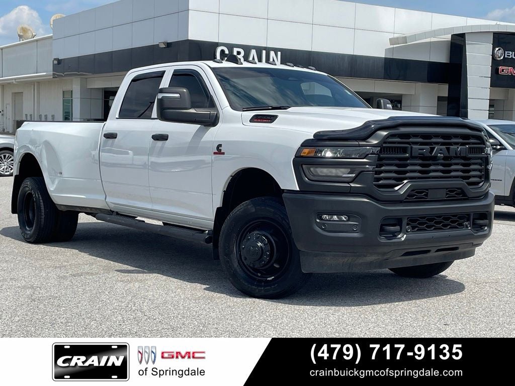 2025 RAM 3500 Tradesman 5th Wheel / Gooseneck
