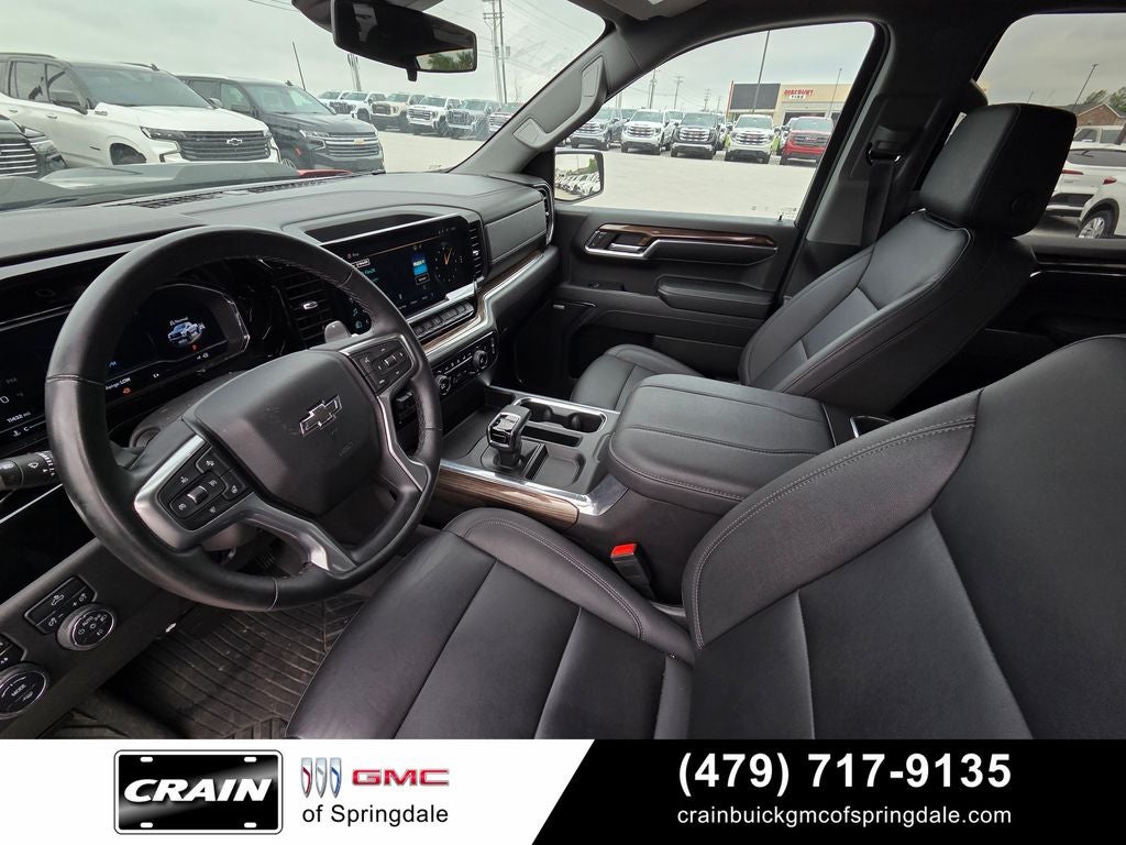 2024 Chevrolet Silverado 1500 LT Trail Boss Premium Package
