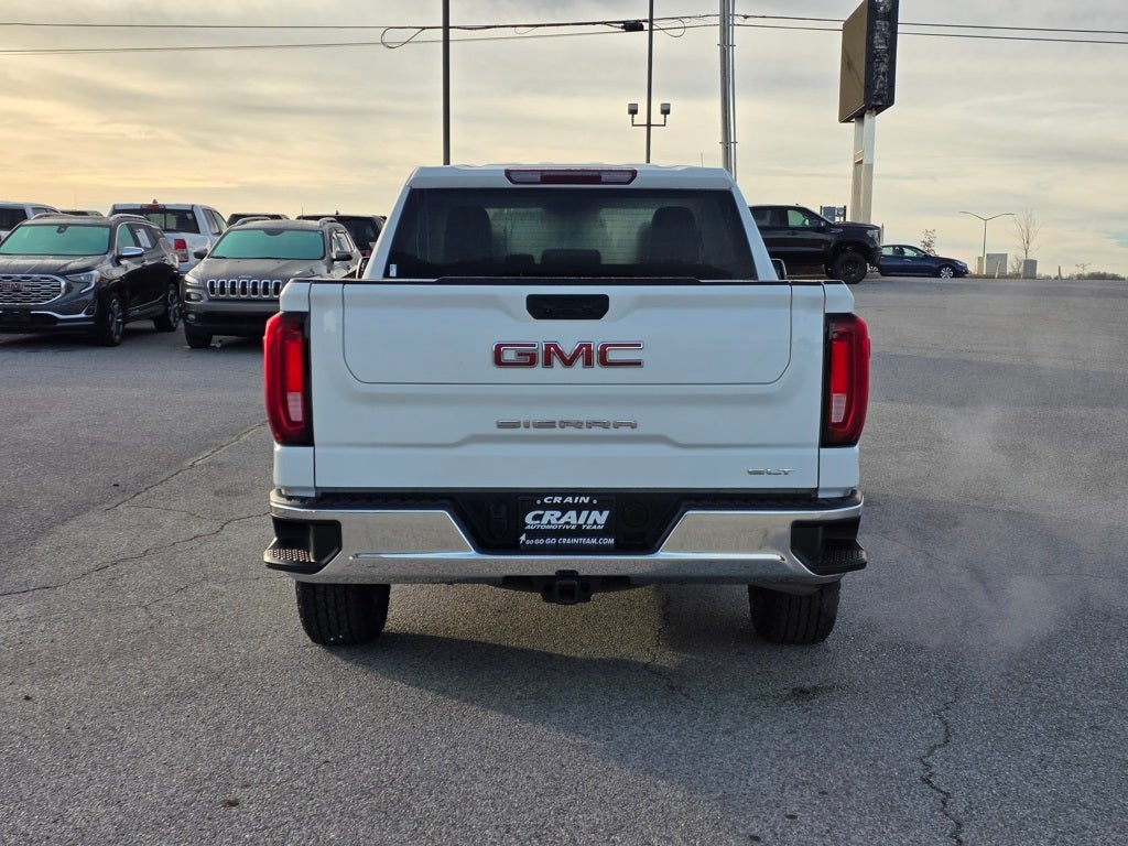 2024 GMC Sierra 1500 SLT