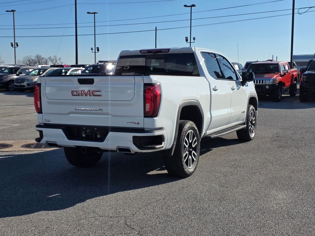 2025 GMC Sierra 1500 AT4
