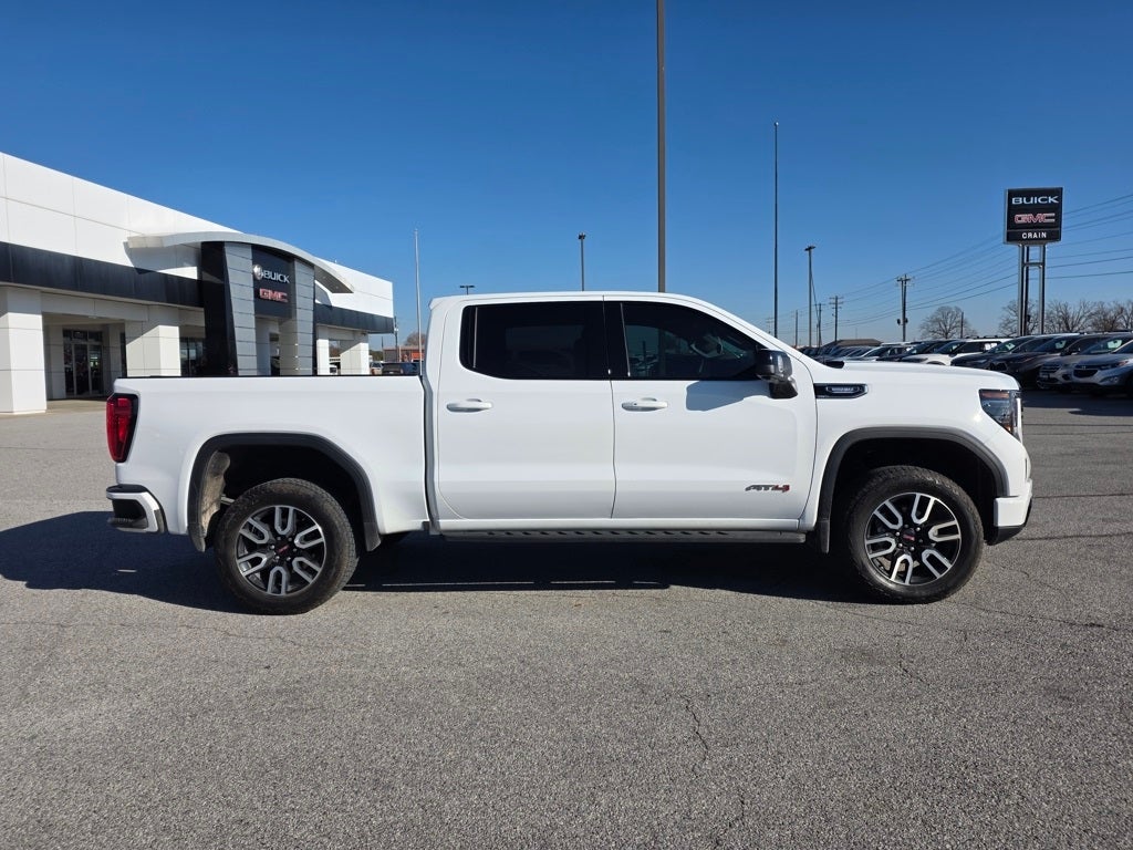 2025 GMC Sierra 1500 AT4