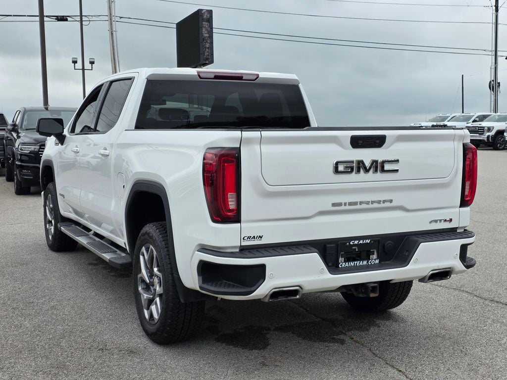2023 GMC Sierra 1500 AT4
