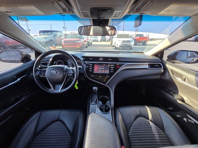2018 Toyota Camry SE