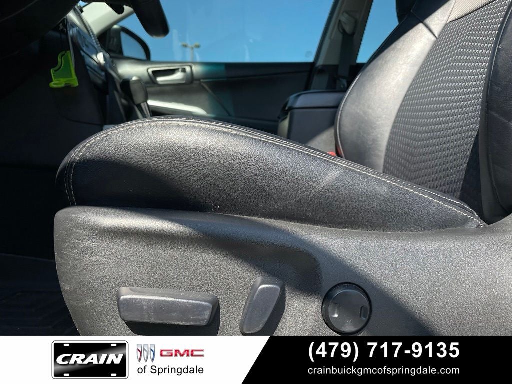 2014 Toyota Camry SE