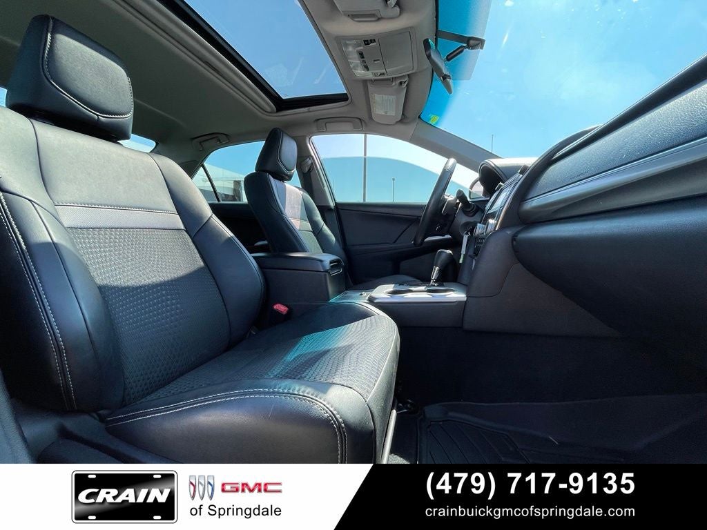 2014 Toyota Camry SE