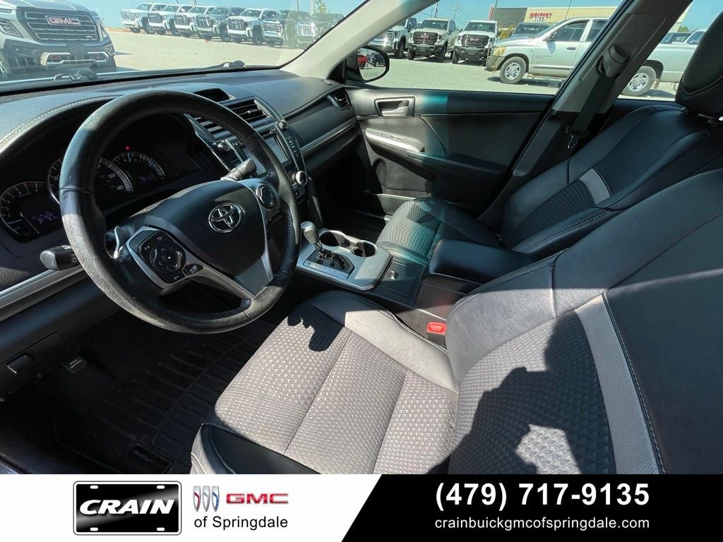 2014 Toyota Camry SE