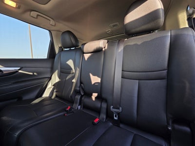 2018 Nissan Rogue SL