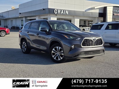 2024 Toyota Highlander XLE