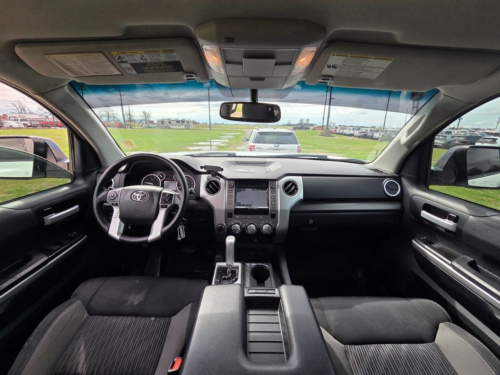 2017 Toyota Tundra SR5