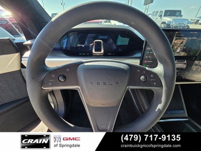 2022 Tesla Model X Plaid 6-Seat / Full Self-Driving