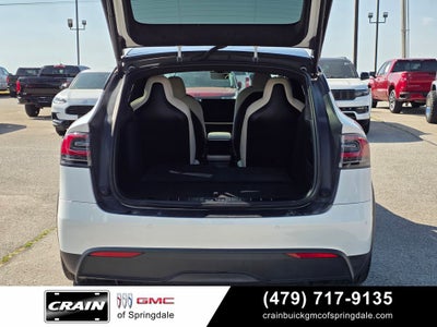 2022 Tesla Model X Plaid 6-Seat / Full Self-Driving