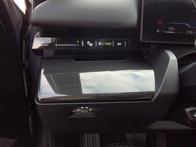 2024 BMW 5 Series 530i