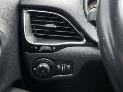 2021 Jeep Cherokee Altitude