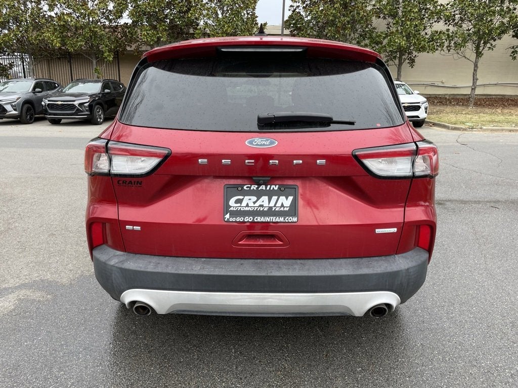 2020 Ford Escape SE