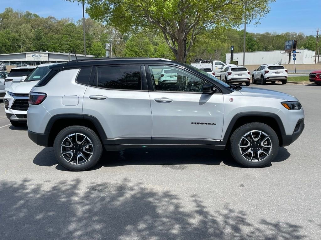 2024 Jeep Compass Trailhawk