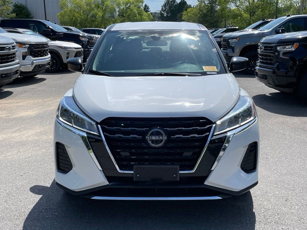 2024 Nissan Kicks S