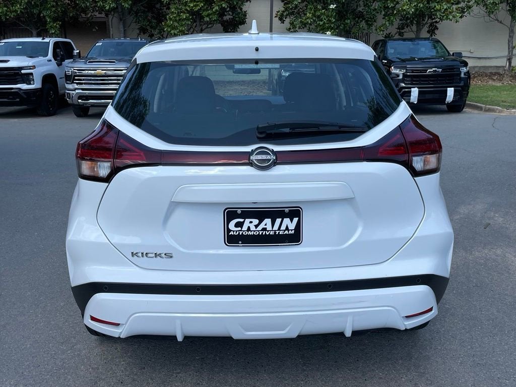 2024 Nissan Kicks S