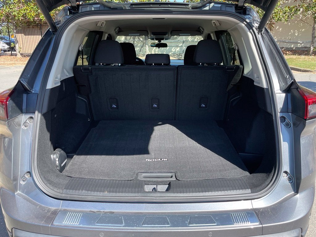2026 Nissan ROGUE Base