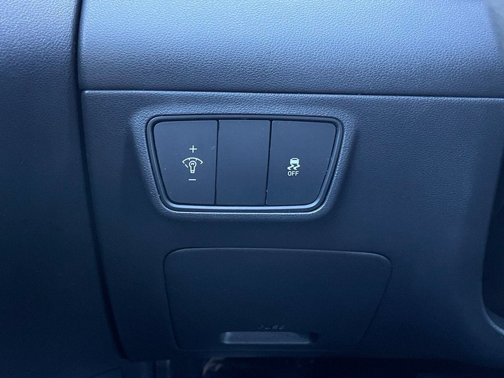 2022 Hyundai TUCSON SE