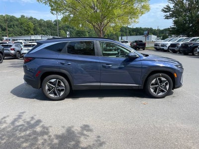 2025 Hyundai TUCSON SEL
