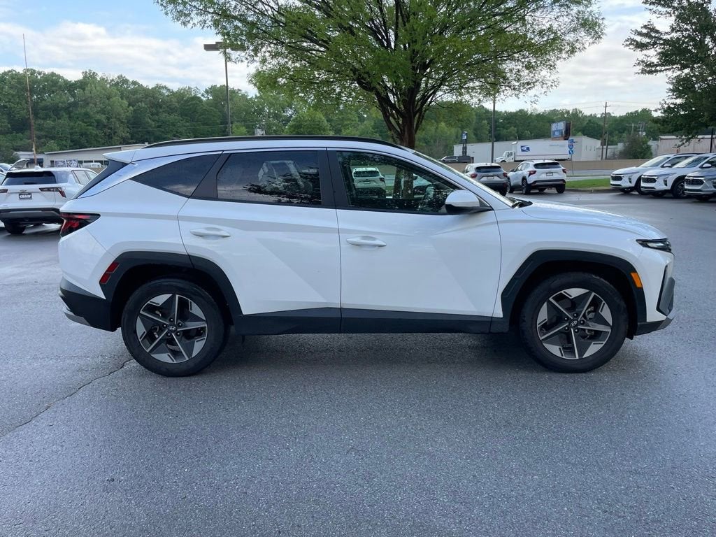 2025 Hyundai TUCSON SEL