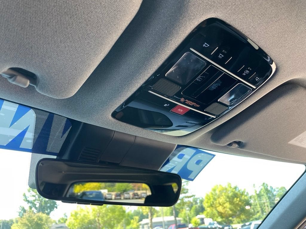 2025 Hyundai SANTA FE HYBRID Limited