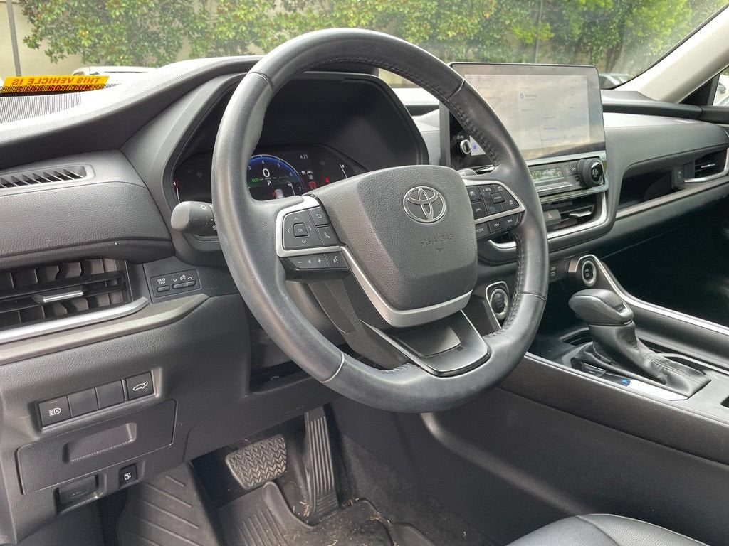 2025 Toyota Grand Highlander XLE