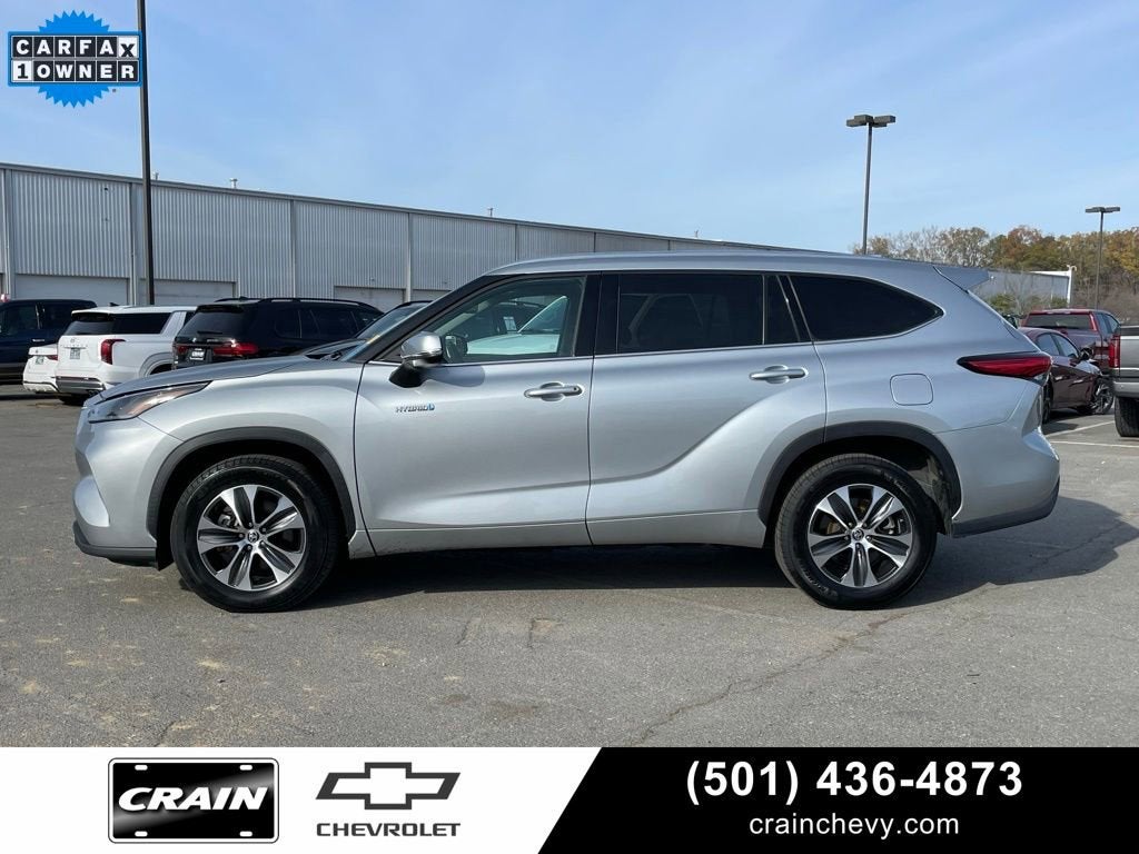 2021 Toyota Highlander Hybrid XLE