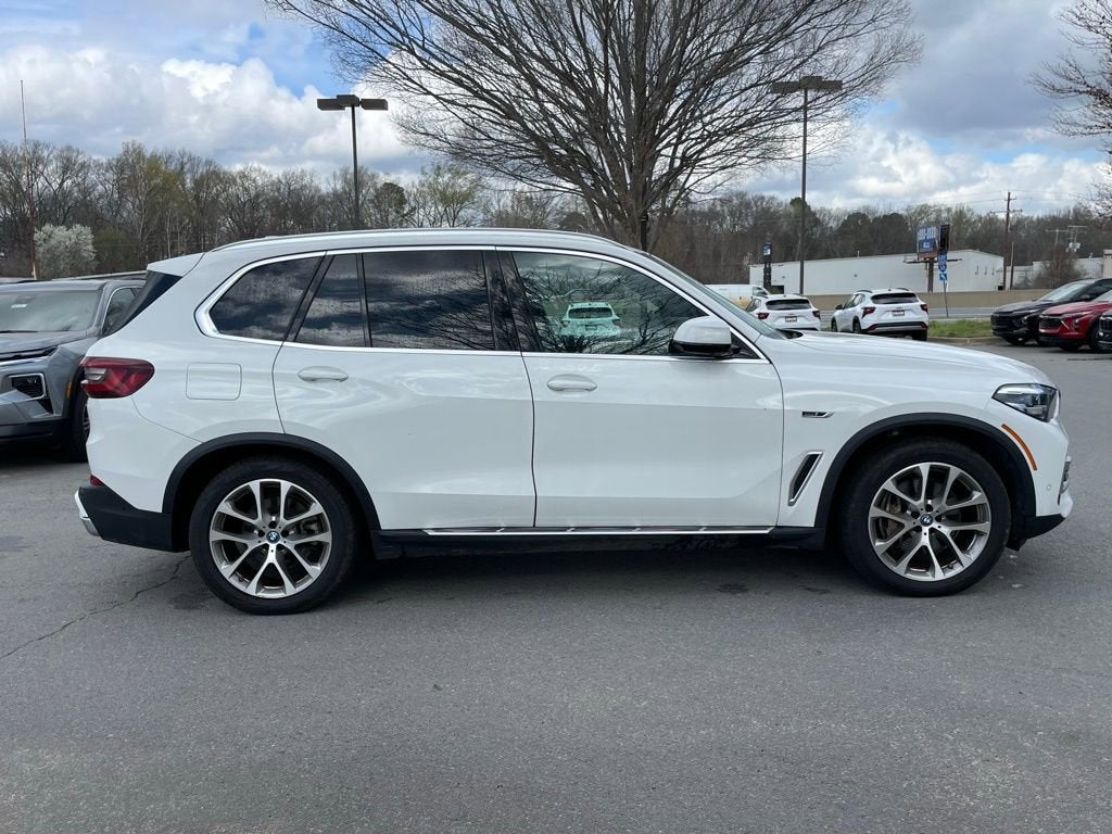 2023 BMW X5 xDrive45e