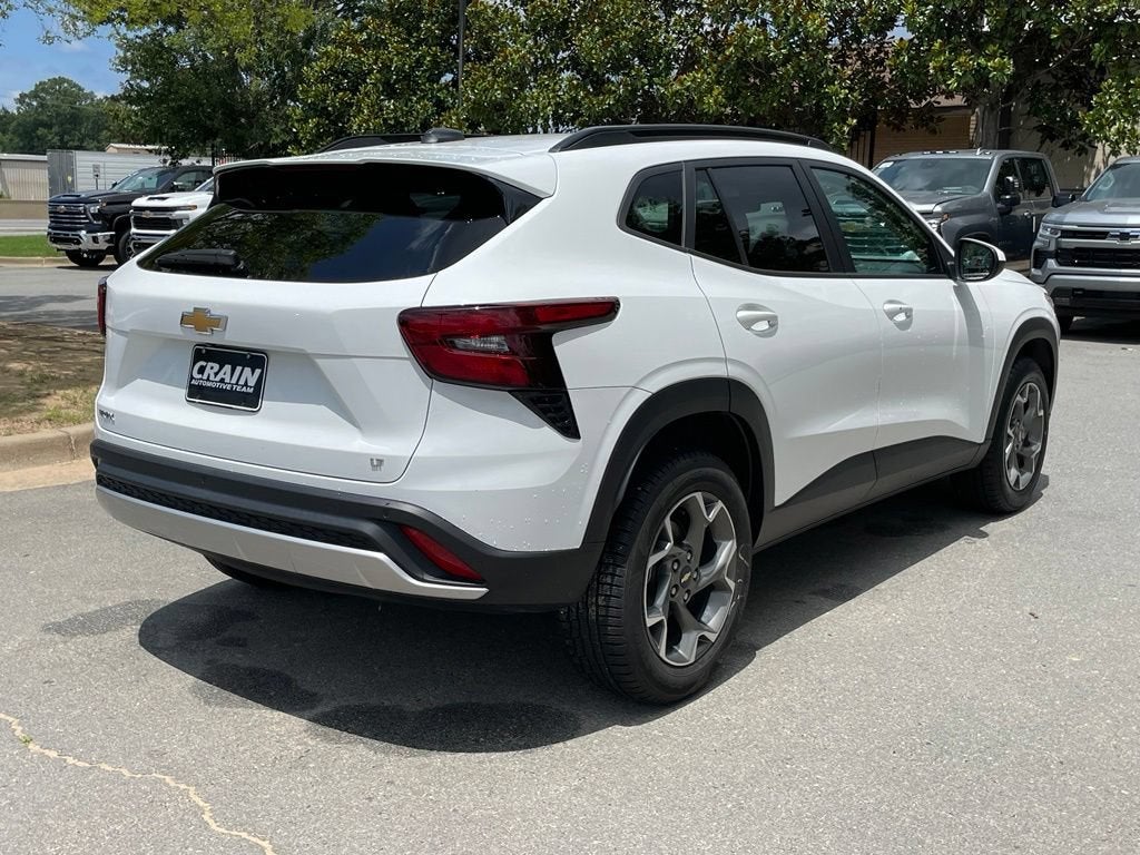 2024 Chevrolet Trax LT