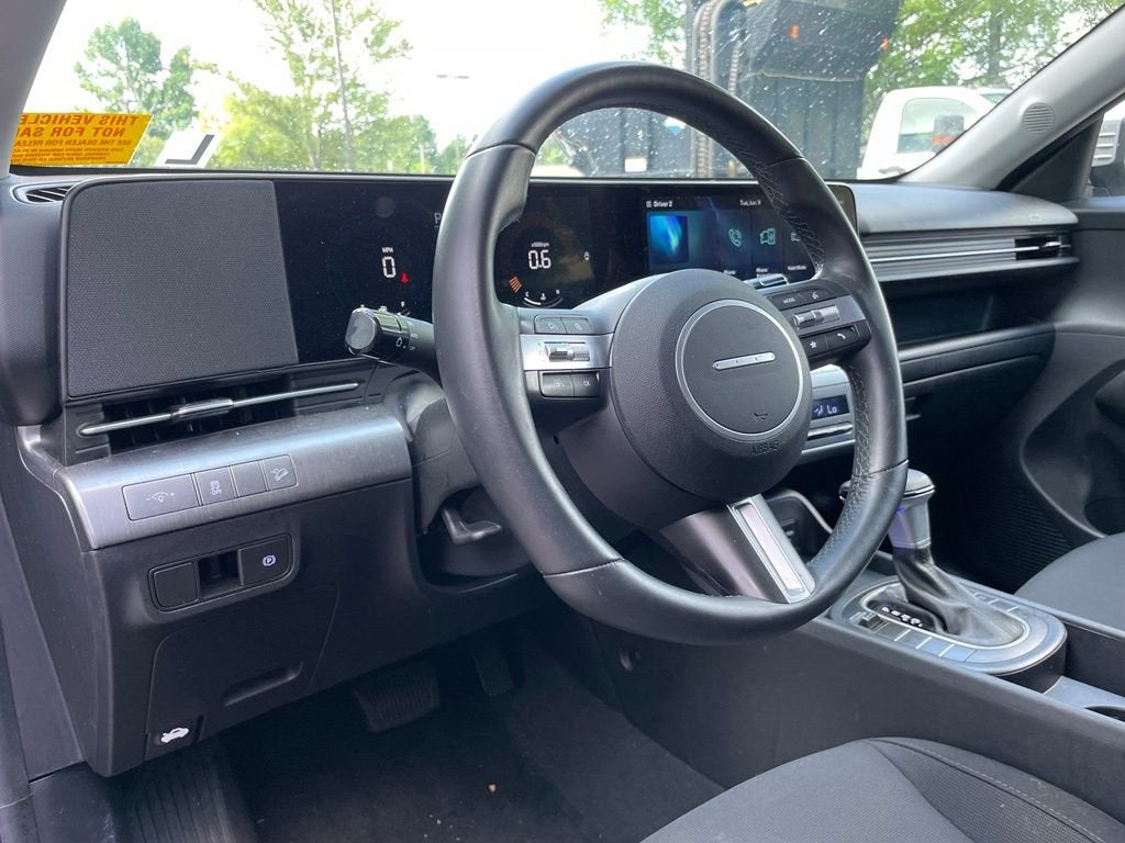 2025 Hyundai KONA SEL