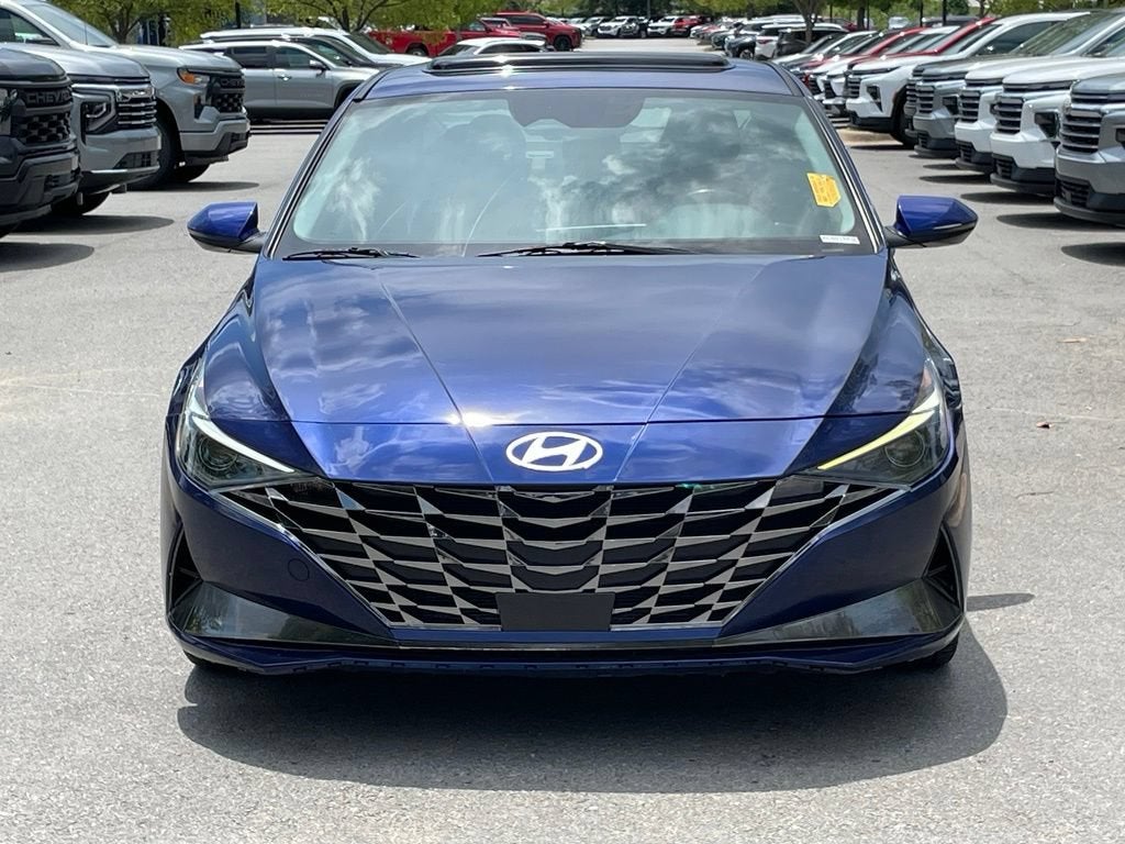 2022 Hyundai ELANTRA SEL