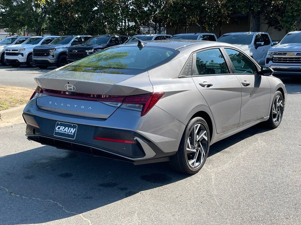 2025 Hyundai ELANTRA SEL Convenience