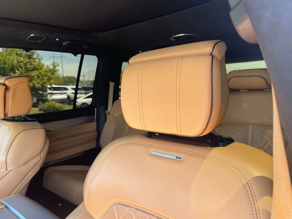 2022 Jeep Grand Wagoneer Series III