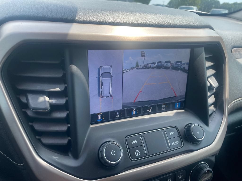 2022 GMC Acadia Denali