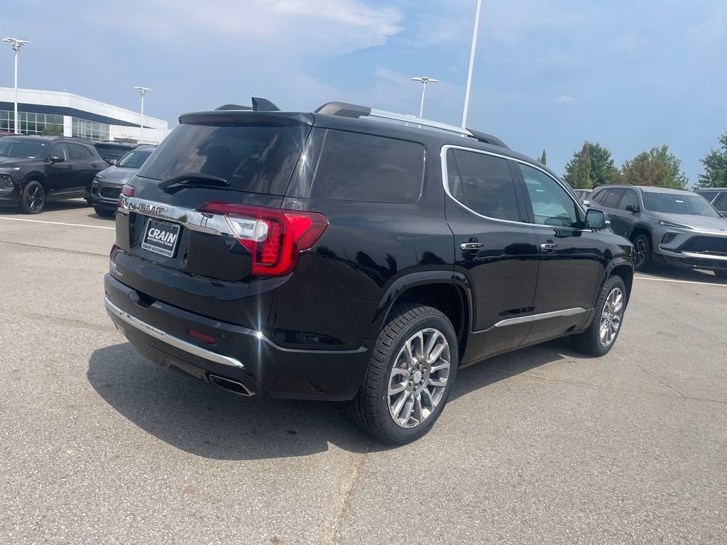 2022 GMC Acadia Denali